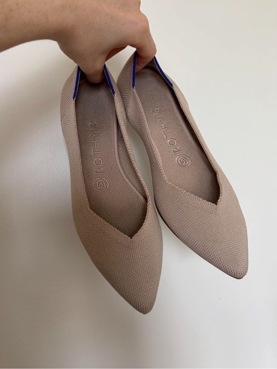 Rothy's Shoes - Rothy's Pointed Knit Flats in Taupe with Blue Trim